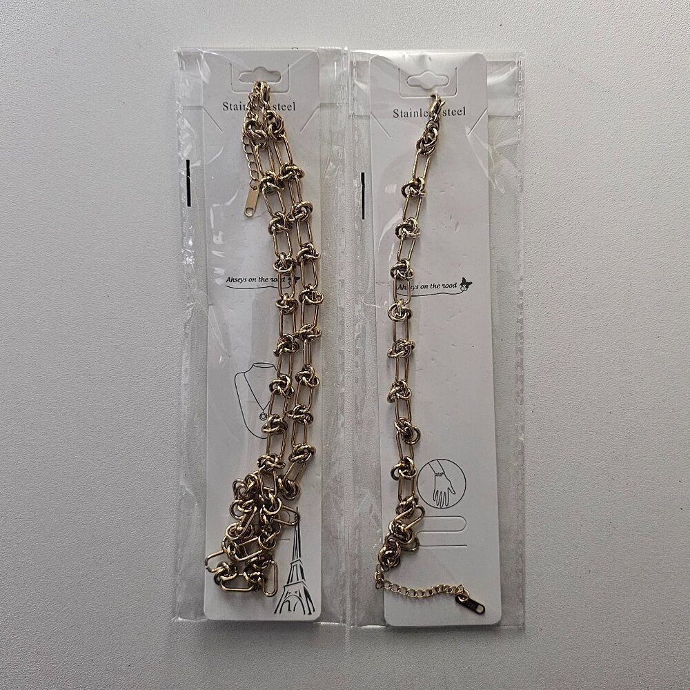 Gold-tone Stainless Steel knot-detailed chain Necklace and Bracelet set